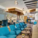 Anatol Hotel