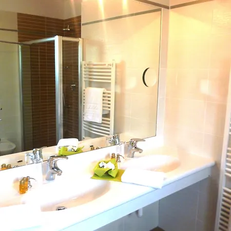 Anatol Hotel