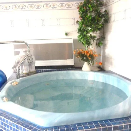 Anatol Hotel 4*