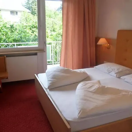 Anatol Hotel